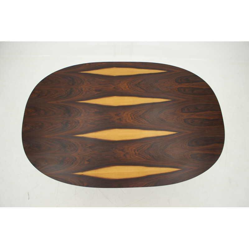 Vintage Super Ellipse table for Fritz Hansen in rosewood 1970s