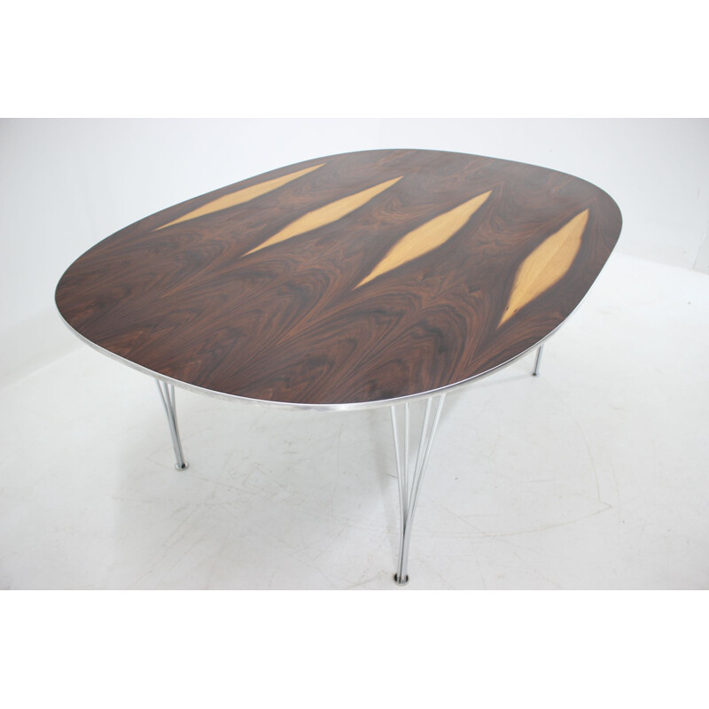 Vintage Super Ellipse table for Fritz Hansen in rosewood 1970s