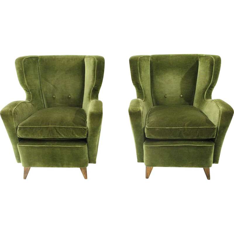 Pair of vintage Italian armchairs in green velvet