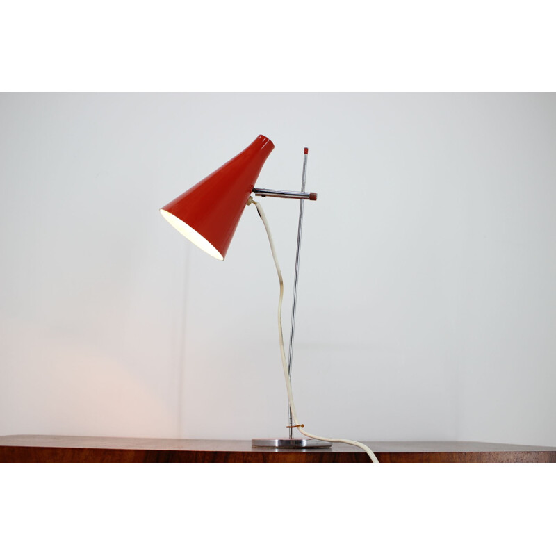 Lampada da tavolo vintage per Lidokov in metallo rosso degli anni '60