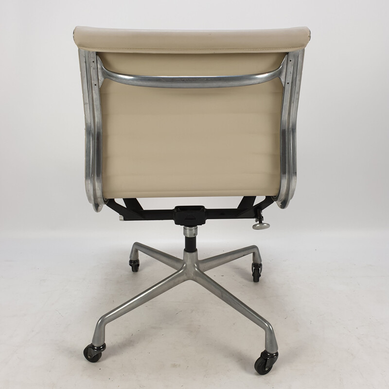 Vintage aluminum & skai swivel desk chair by Charles & Ray Eames for Herman Miller