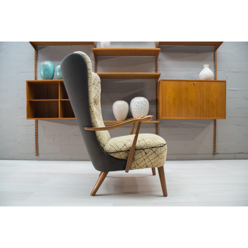 Fauteuil vintage Wingback en tissu beige 1950