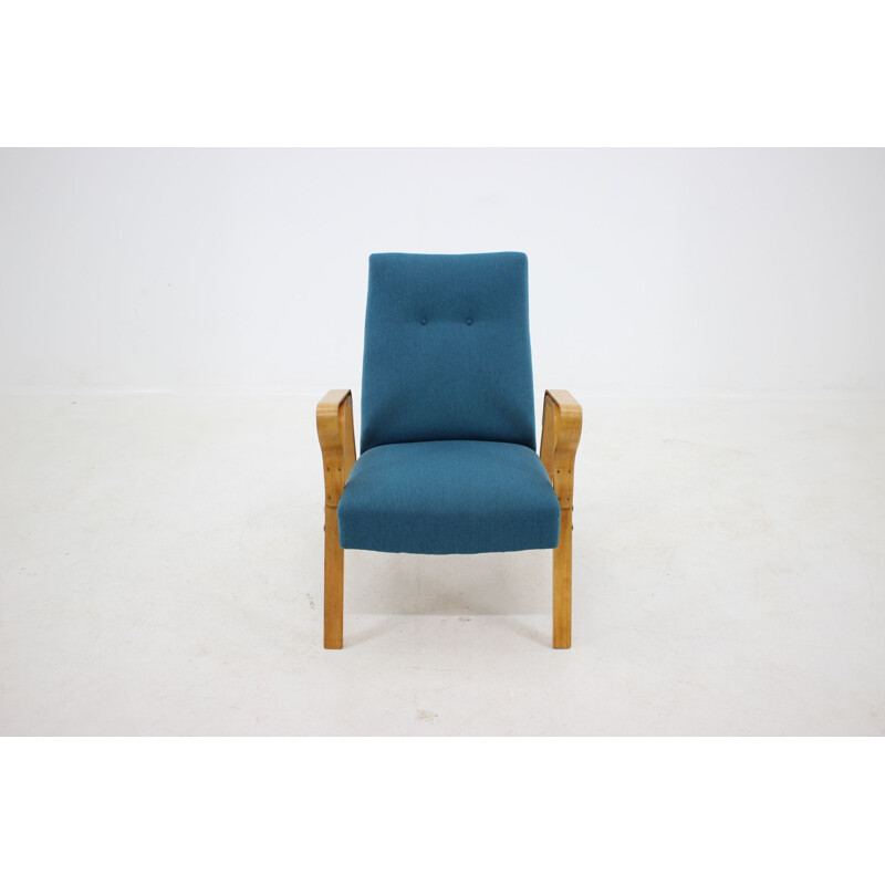 Fauteuil vintage pour Tatra en tissu bleu et bois 1970