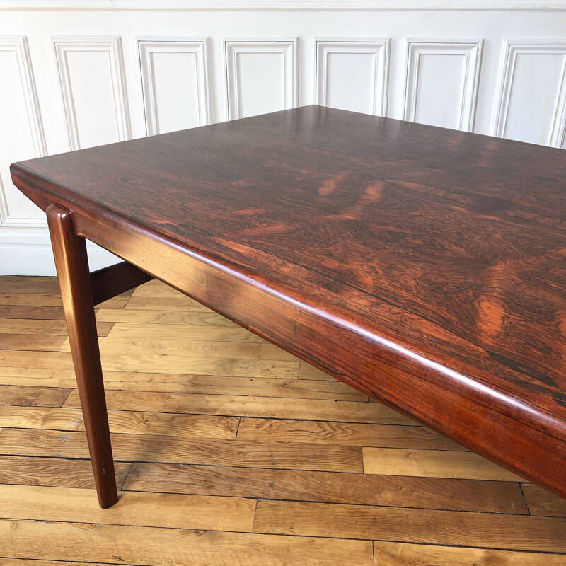 Vintage dining table in Rio rosewood, 1960