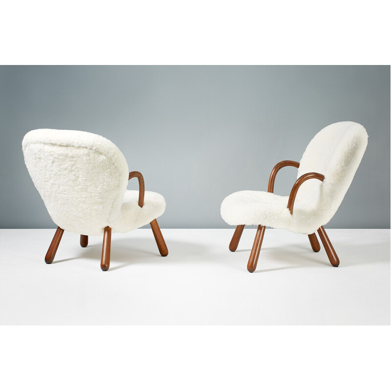 Set of 2 vintage Philip Arctander The Clam Chair, 1944