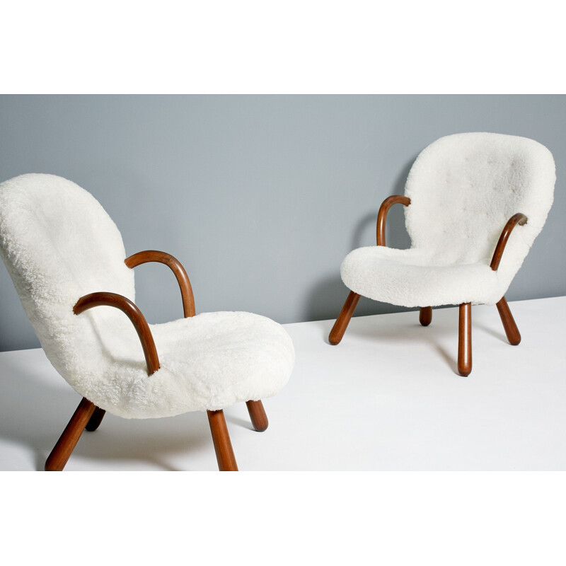 Set of 2 vintage Philip Arctander The Clam Chair, 1944