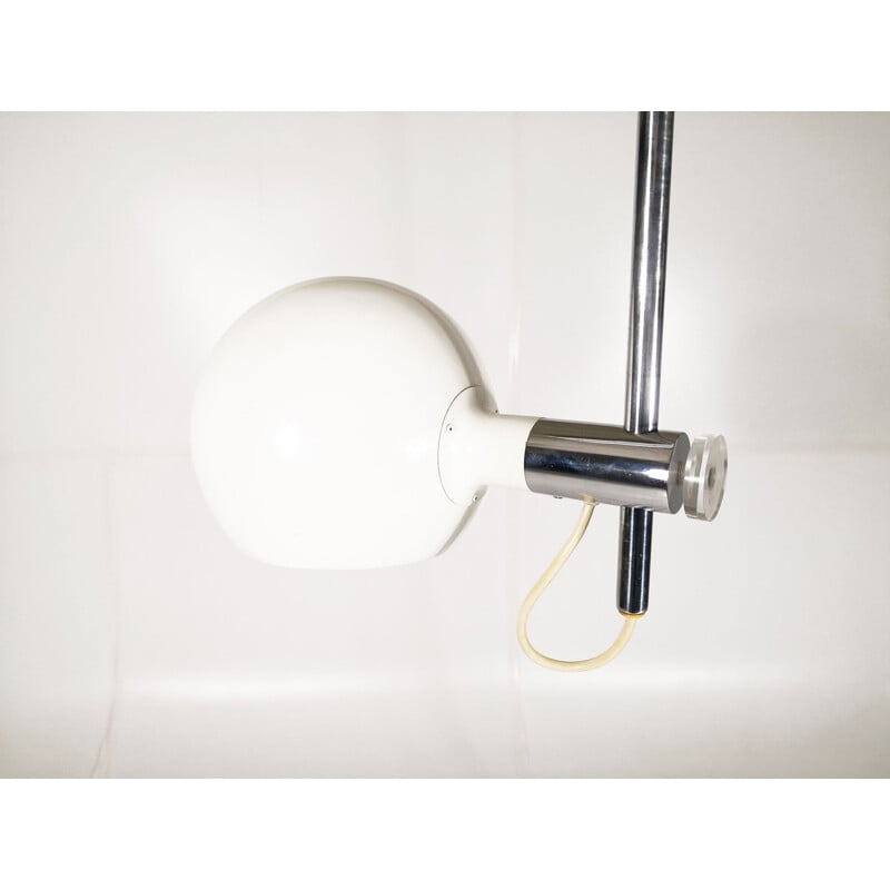 Lampe vintage Arc pour Cosack Leuchten en plexiglas blanc et acier 1960