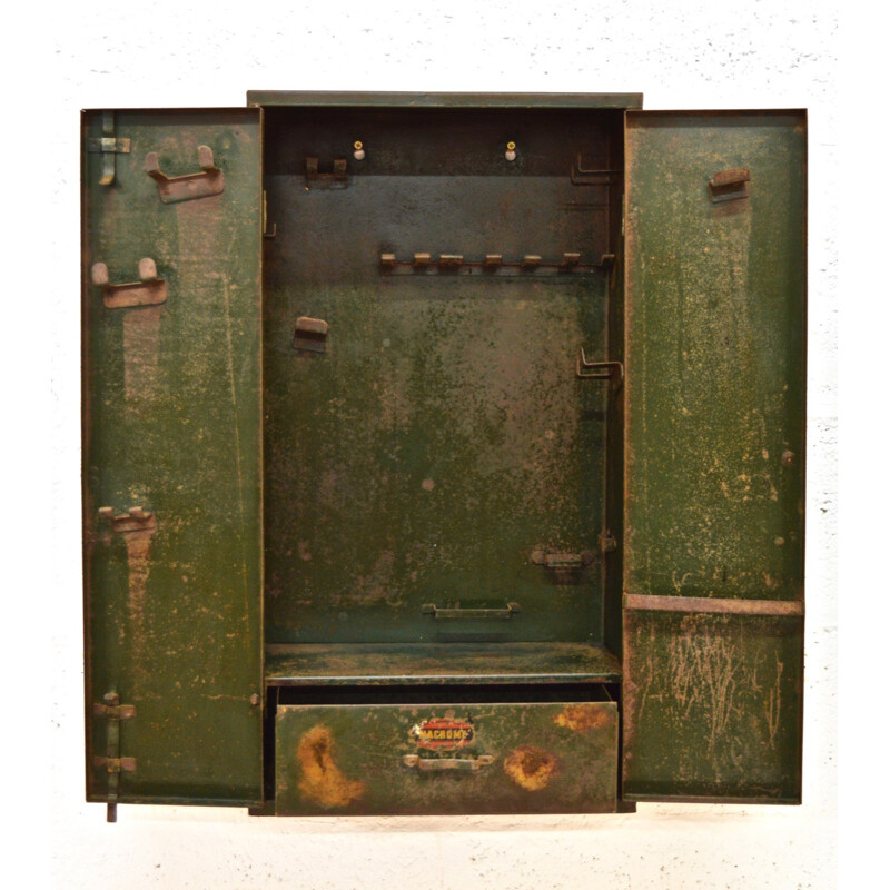 Macrome industrial vintage tool cabinet in metal - 1960s