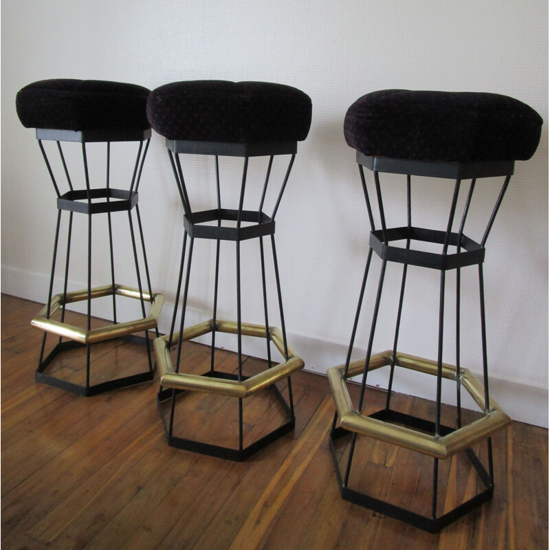Trio of vintage bar stools in brass and black metal 1980
