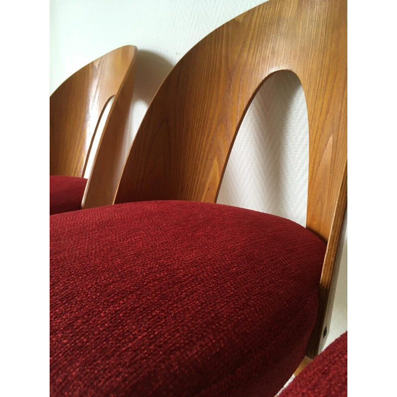 Set of 4 vintage chairs for Tatra Nabytok in red fabric and wood 1950s