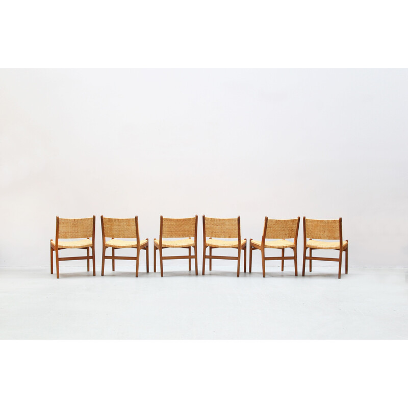 Set of 6 vintage dining chairs by Hans J. Wegner for Carl Hansen