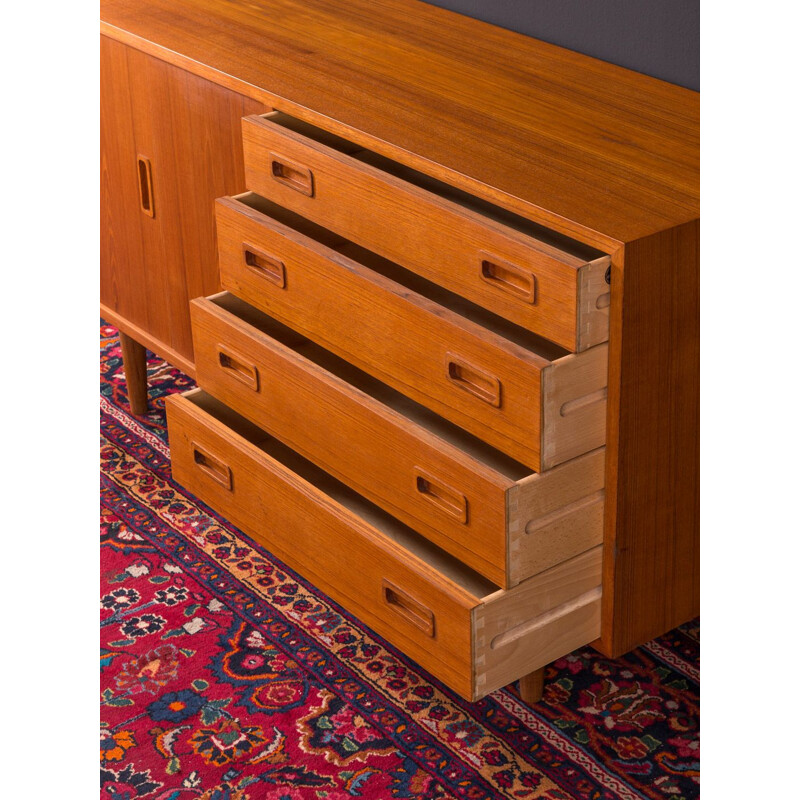 Vintage sideboard in teak by Poul Hundevad Denmark 1960s