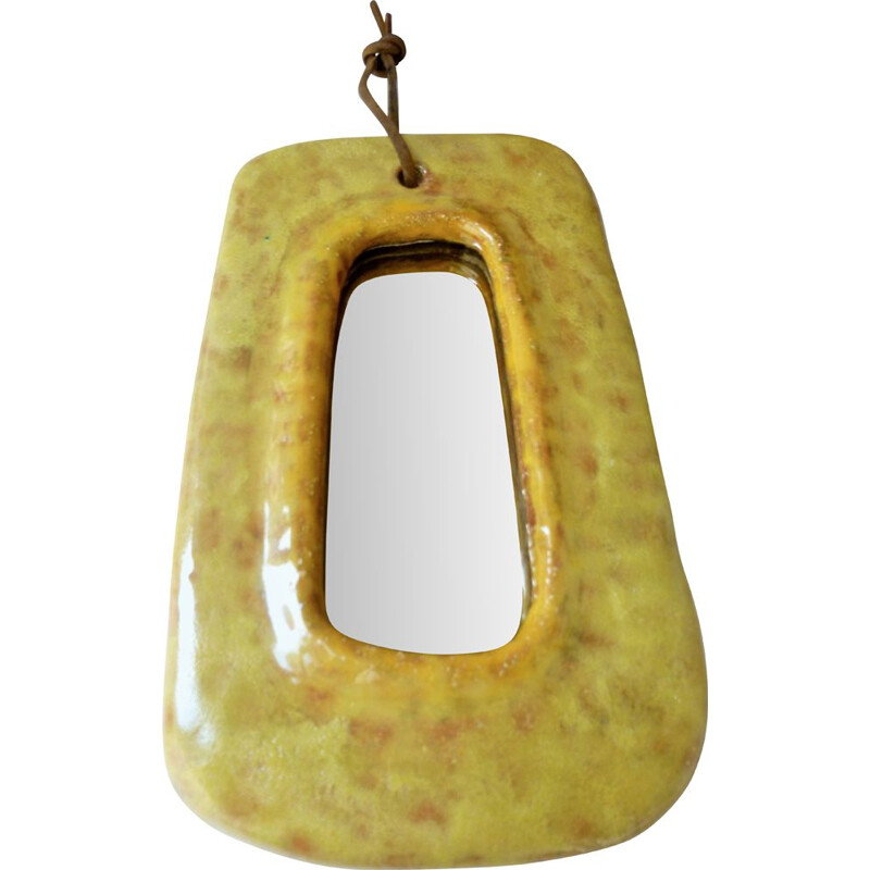 Juliette Derel's vintage mirror in apple green ceramic 1960