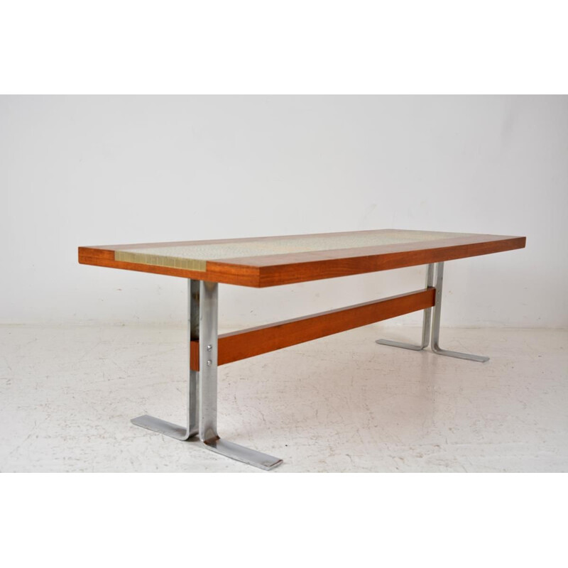 Longue table basse vintage en céramique et teck 1970