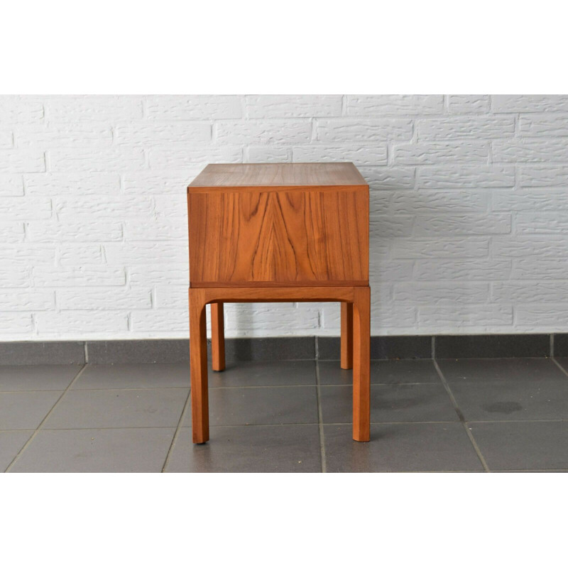 Vintage teak chest of drawers 384 by Kai Kristiansen for Aksel Kjersgaard