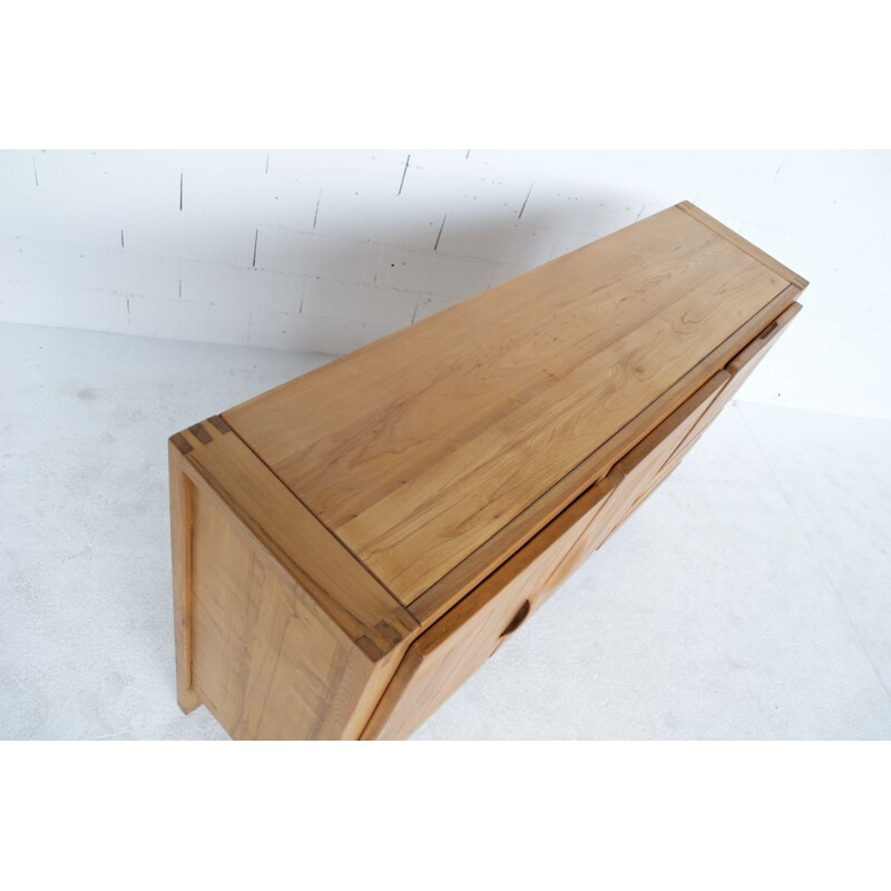 Vintage highboard in solid elm by publisher Regain 70s