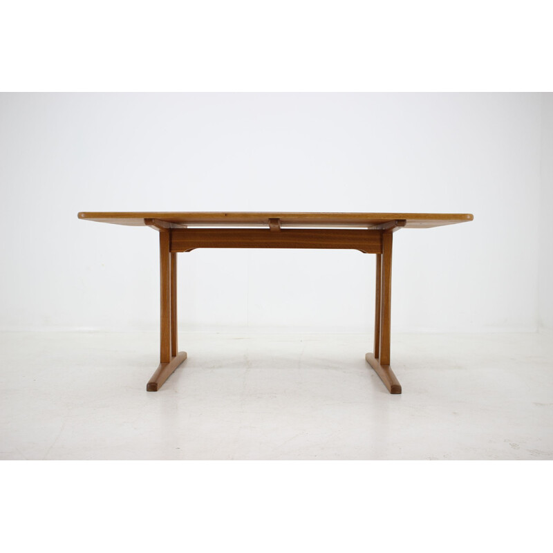 Vintage dining table in solid oak Denmark 1960s