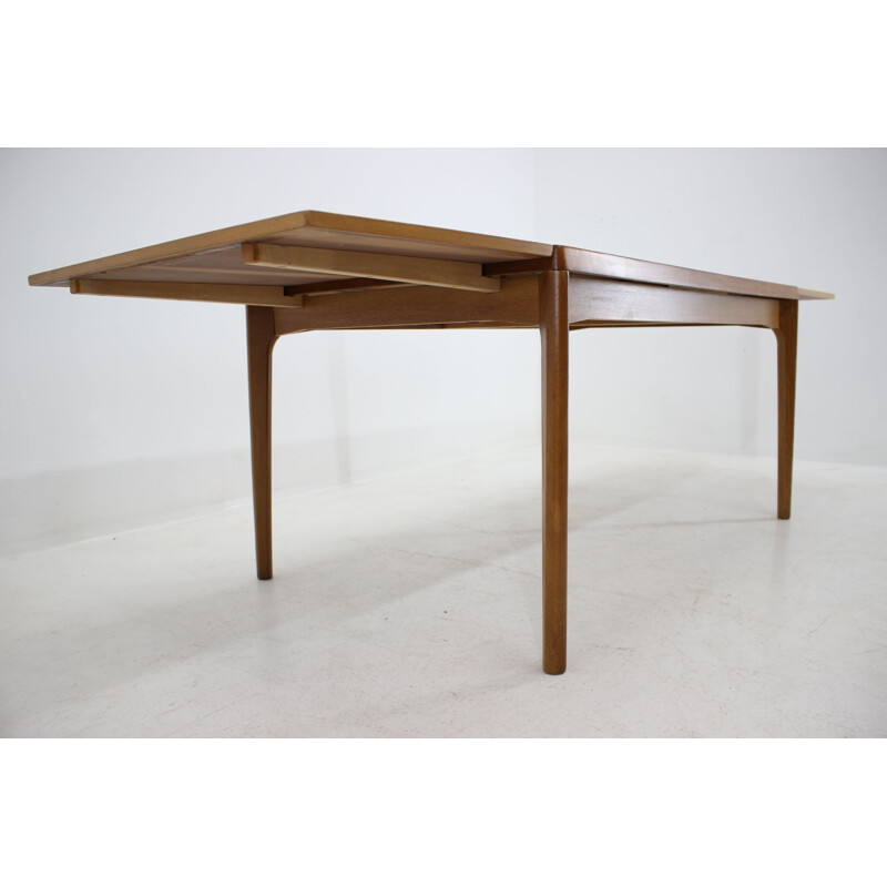Vintage Henning Kjærnulf Danish oak extendable table