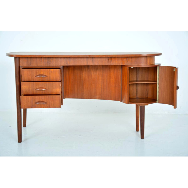 Vintage Danish desk of Kai Kristiansen 1950