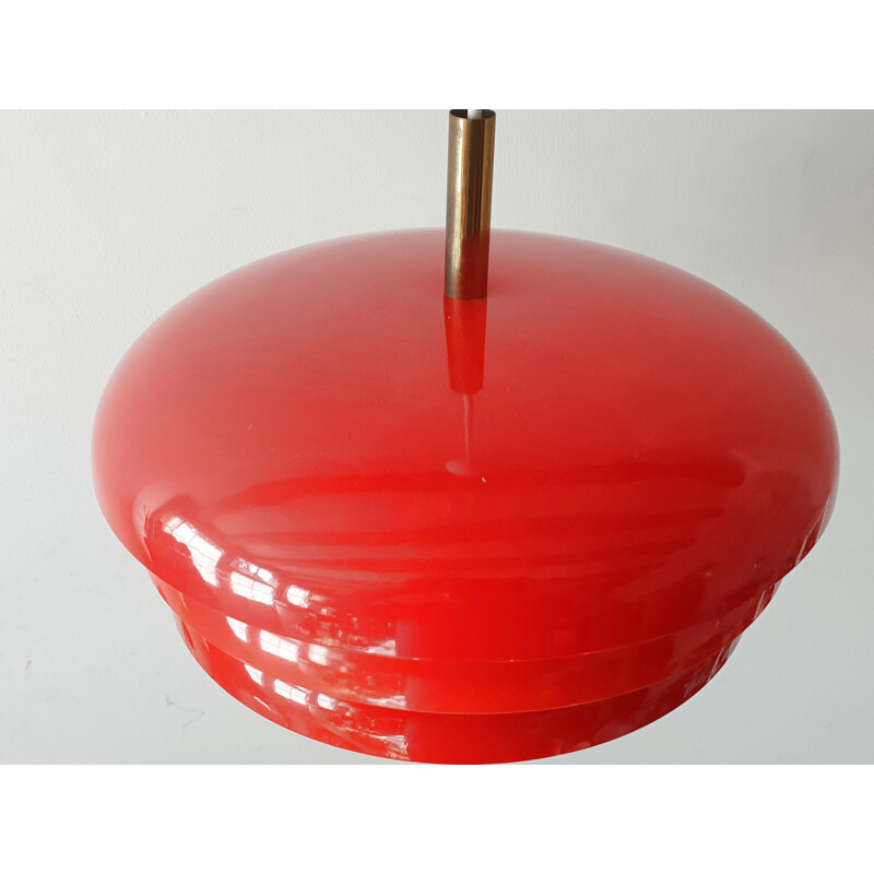 Scandinavian vintage hanging lamp in red steel and brass 1960