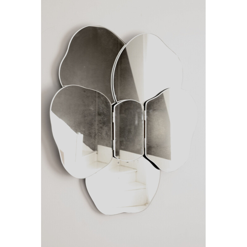 Mathias Paris' removable vintage wall mirror 1970