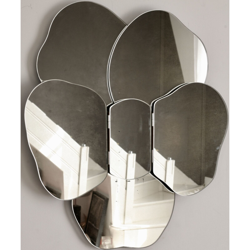 Mathias Paris' removable vintage wall mirror 1970