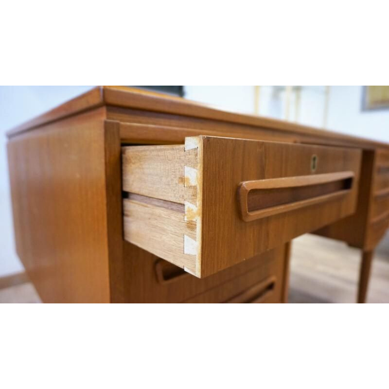 Scandinavian vintage desk for Andreas Pedersen in teak 1960