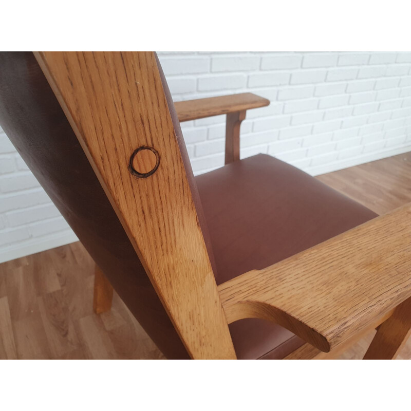 Fauteuil vintage danois GE 181 par Wegner en chêne et cuir 1970