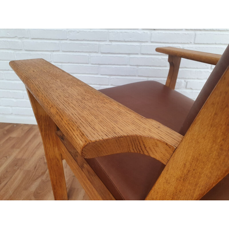 Vintage danish armchair model GE 181 by Wegner in oak and leather 1970s