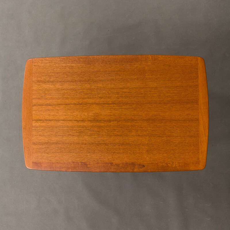 Table d'appoint vintage danoise en bois de teck avec plateau 1960