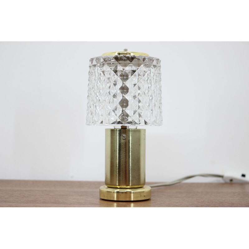 Petite lampe de table vintage de Kamenicky Senov en verre et laiton 1970