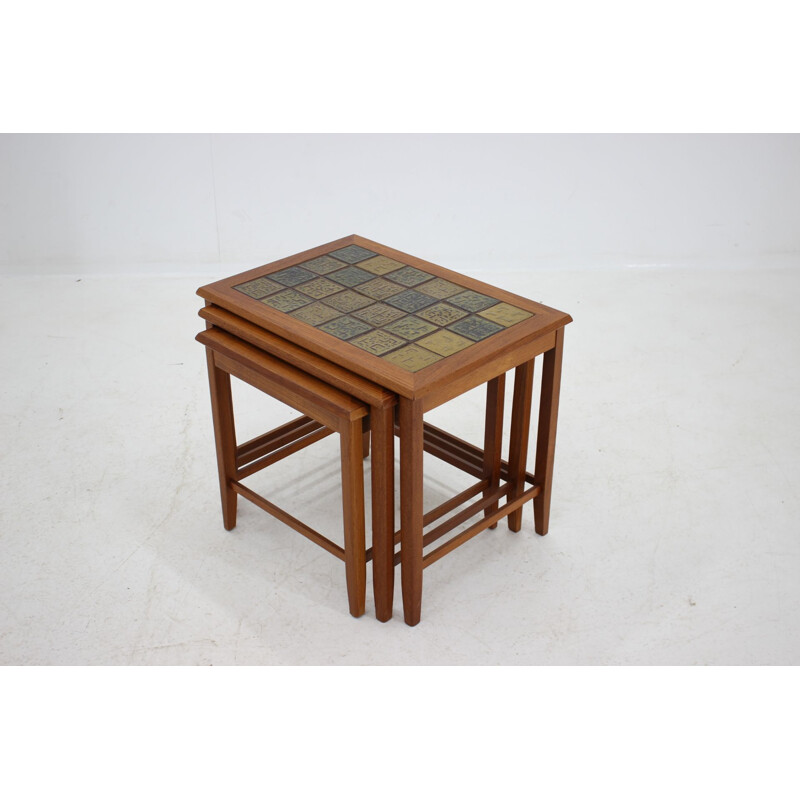 Vintage Teaktile nesting tables, Denmark - 3 pieces