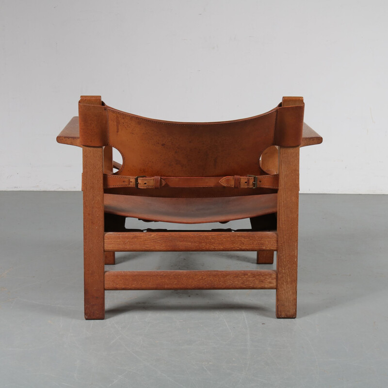 Pair of vintage Spanish chairs for Fredericia in oak and leather 1950s