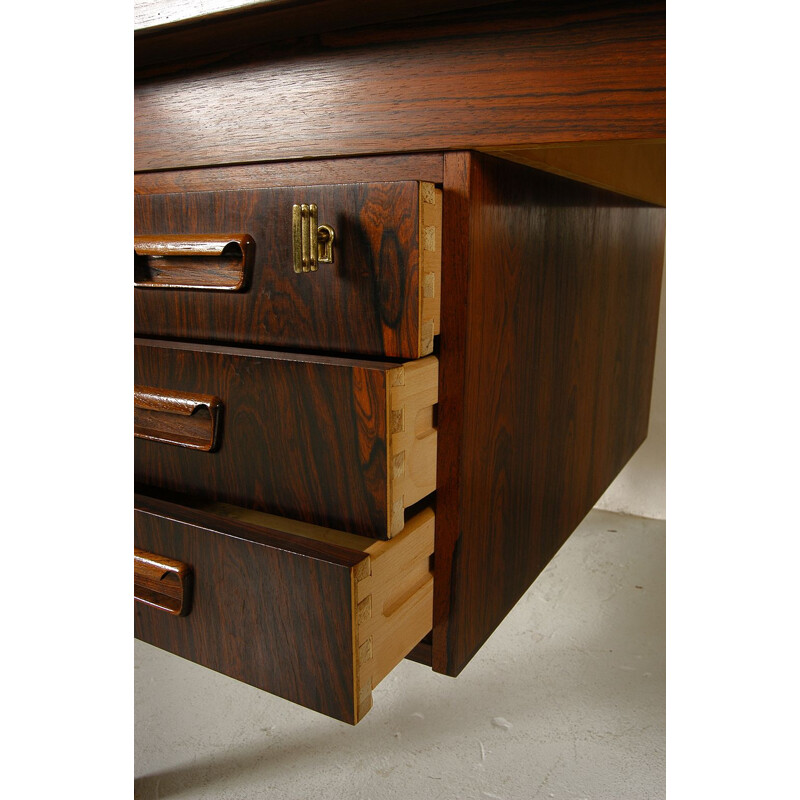 Vintage danish desk in rosewood 1960s