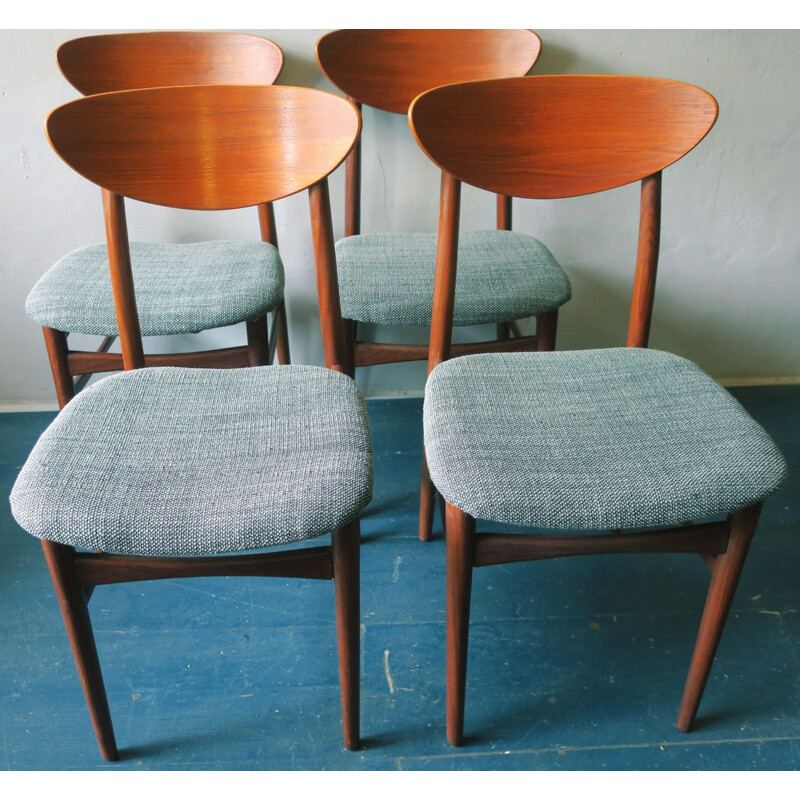 Set of 4 vintage danish chairs in teakwood and fabric 1960s