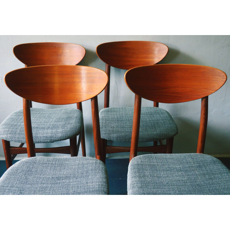 Set of 4 vintage danish chairs in teakwood and fabric 1960s