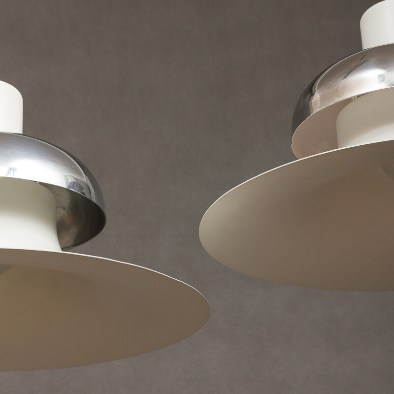 Pair of vintage Mandalay pendant lamps for Louis Poulsen in white aluminium