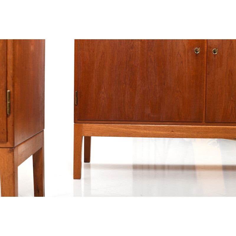 Pair of vintage danish cabinets for FDB in oak and teak 1950s