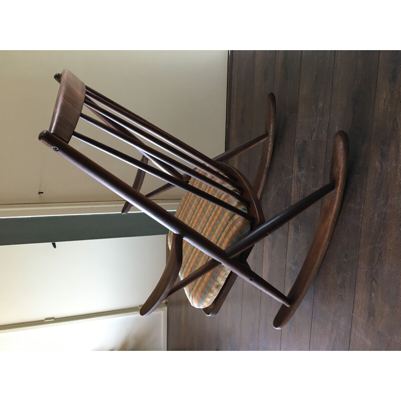 Vintage danish rocking chair for Bramin in teakwood