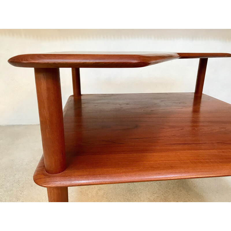 Mesa lateral vintage dinamarquesa de Peter Hvidt e Orla Molgaard-Nielsen para França e Søn, 1960