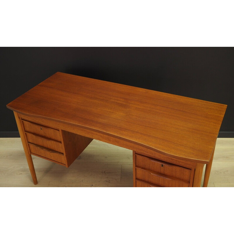 Vintage desk in teak 1960-70s