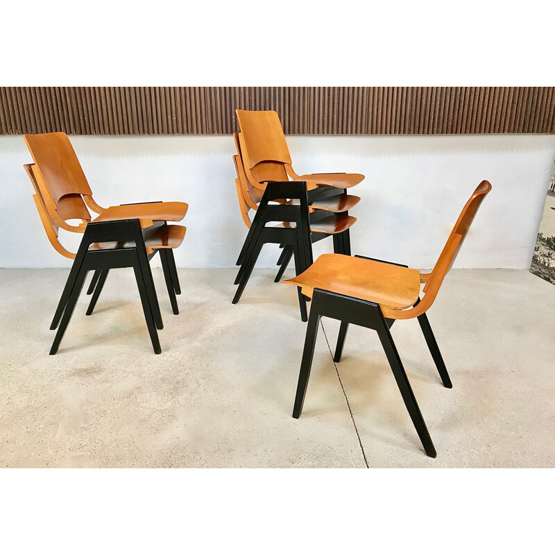 Set of 6 vintage stacking chairs model P7 by Roland Rainer for Emil and Alfred Pollak, 1950