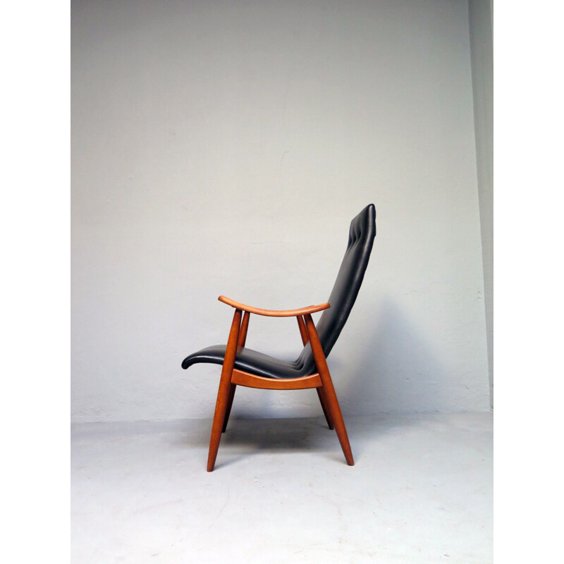 Fauteuil lounge sculptural vintage en skai noir des années 1950