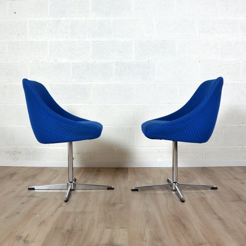 Paire de fauteuils vintage coquille bleue Belgique 1970s