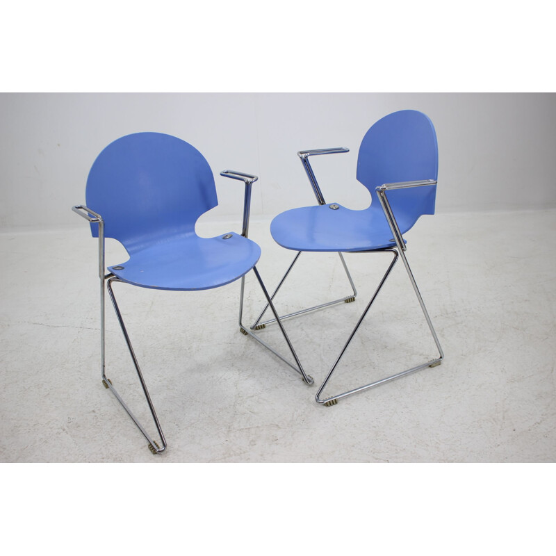 Set of 2 vintage chairs Fritz Hansen, Denmark, 1980s