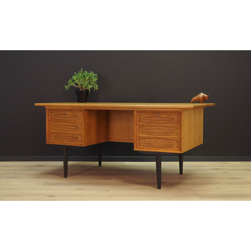 Vintage desk danish design