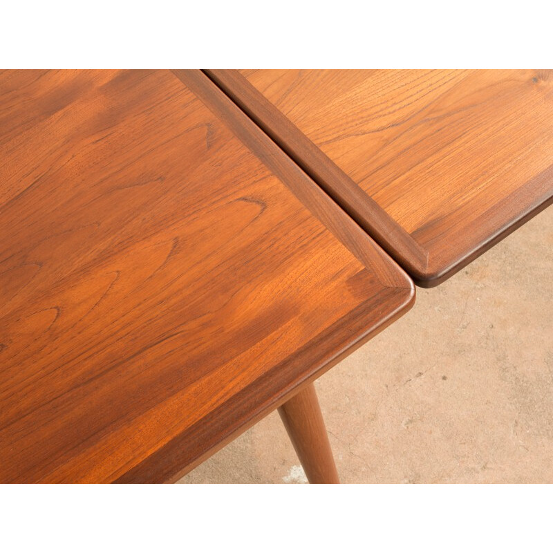 Scandinavian dining table in teak - 1960s