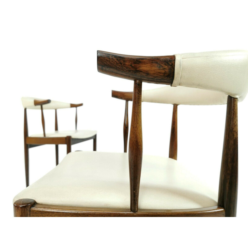 Paire de chaises Cow Horn en palissandre par Johannes Andersen