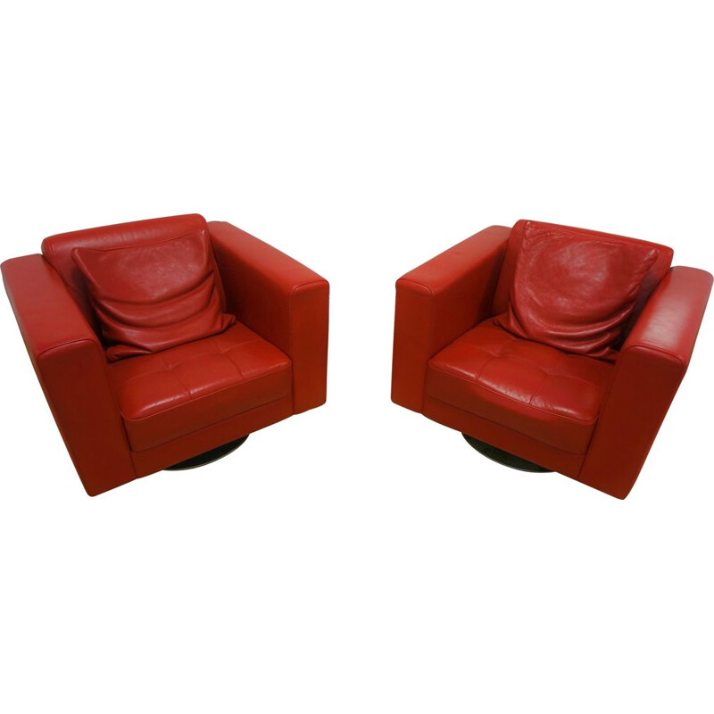 Paire de fauteuils rouges vintage en cuir
