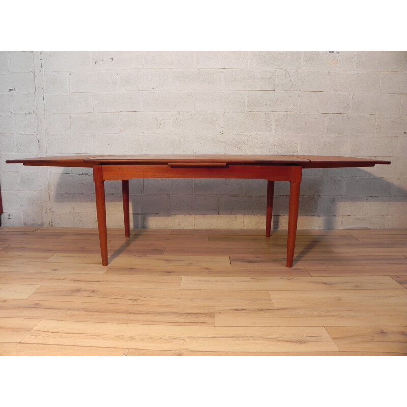 Table scandinave en teck